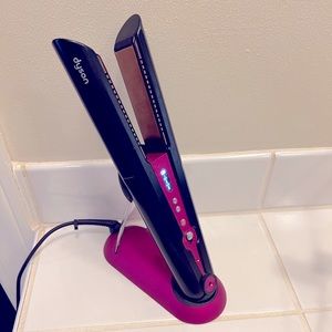DYSON CORRALE STRAIGHTNER